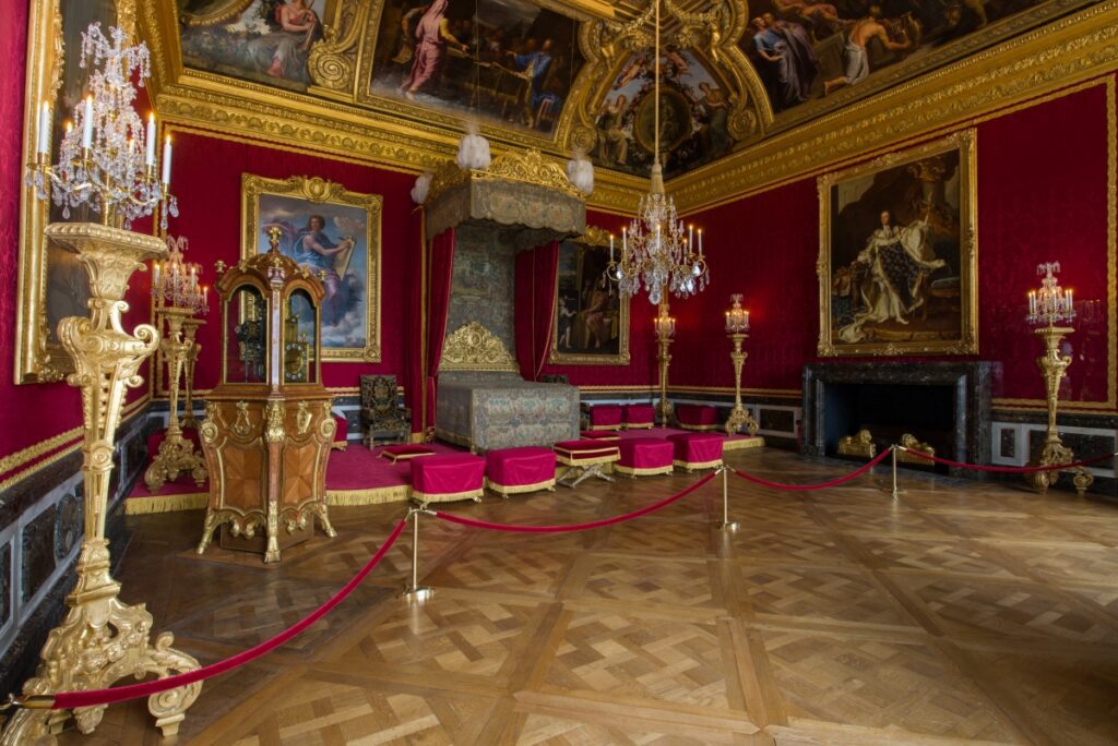 As principais salas do Palácio de Versalhes: apartamentos do Rei - Fonte: Château de Versailles