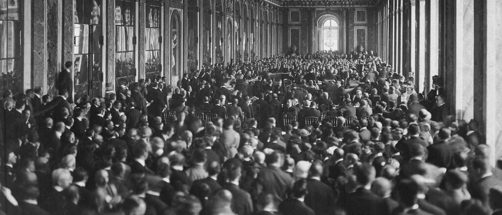 Assinatura do Tratado de Versalhes - Fonte: Instituto Claro