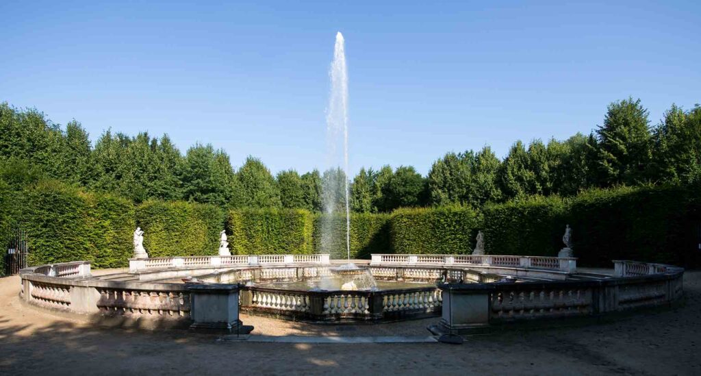 O Bosque dos Domos em Versalhes - Fonte: Château de Versailles
