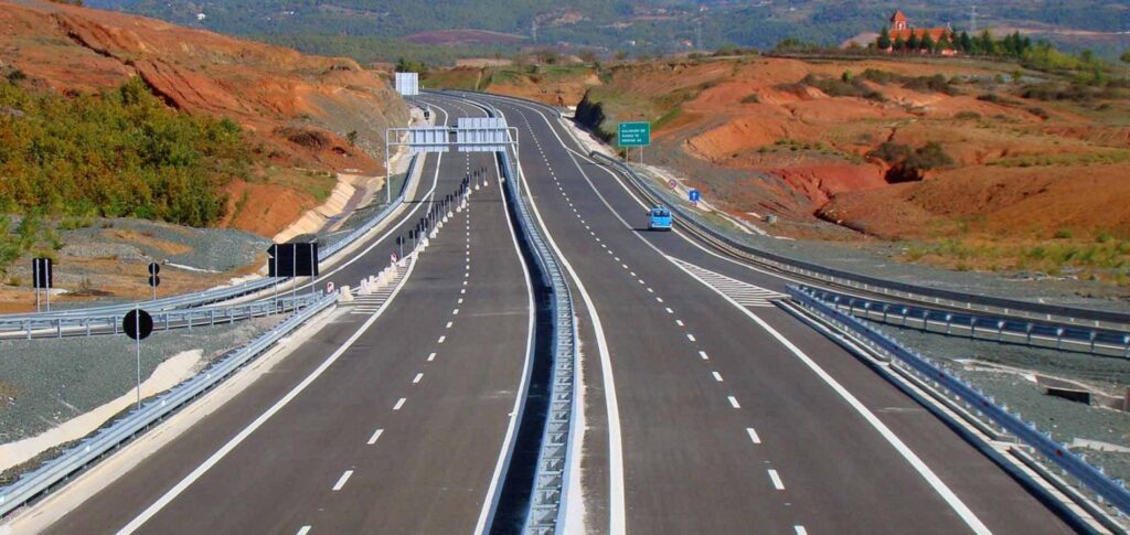 Rodovias principais da Albânia - Fonte: Albania.al