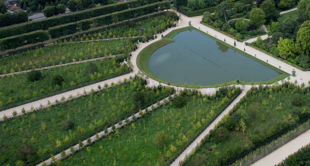 A Piscina dos Espelhos em Versalhes - Fonte: Château de Versailles
