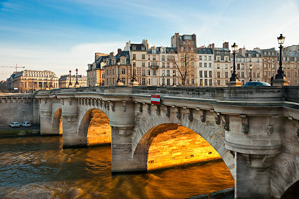 Pont Neuf em Paris - Fonte: iStock