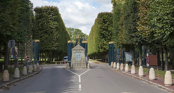 Porta da Rainha - Fonte: Versailles