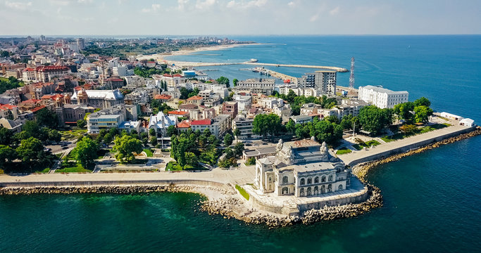 Constanta: a joia do Mar Negro na Romênia - Adobe Stock