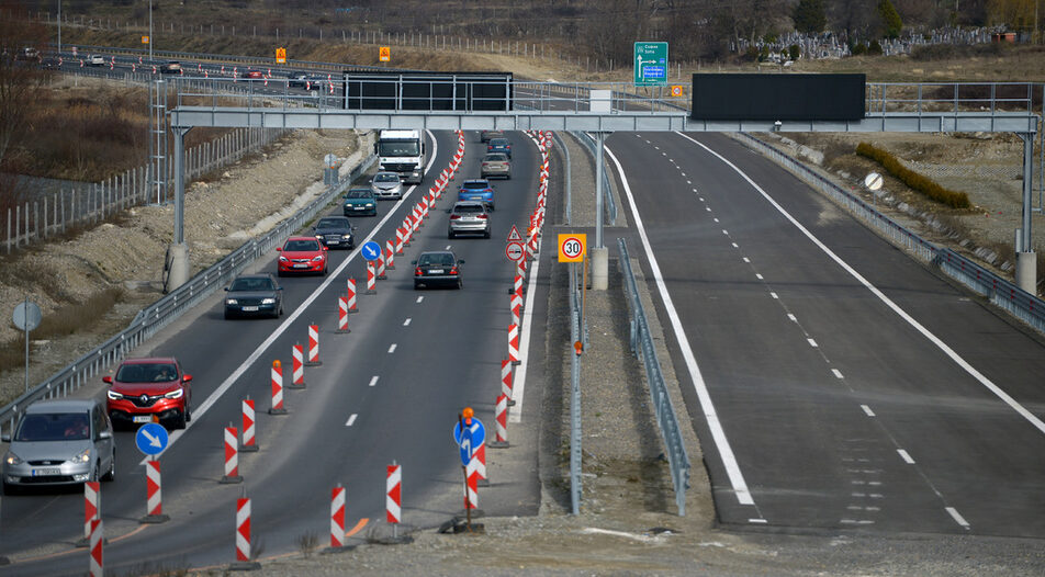Estradas na Bulgária - Kapital insight