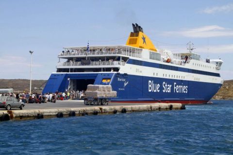 Ferries e balsas ligando as ilhas da Grécia - Fonte: Greeka