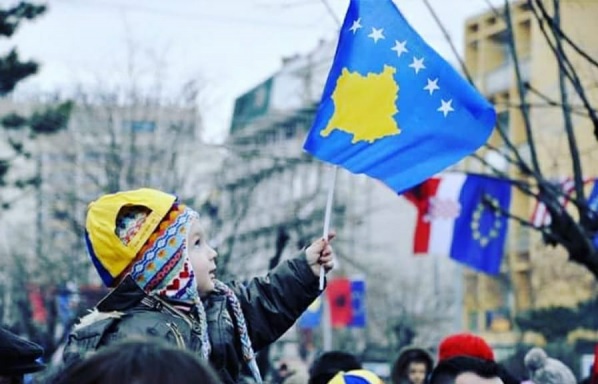 Esforços do Kosovo no pós-independência - Fonte: Oculus News
