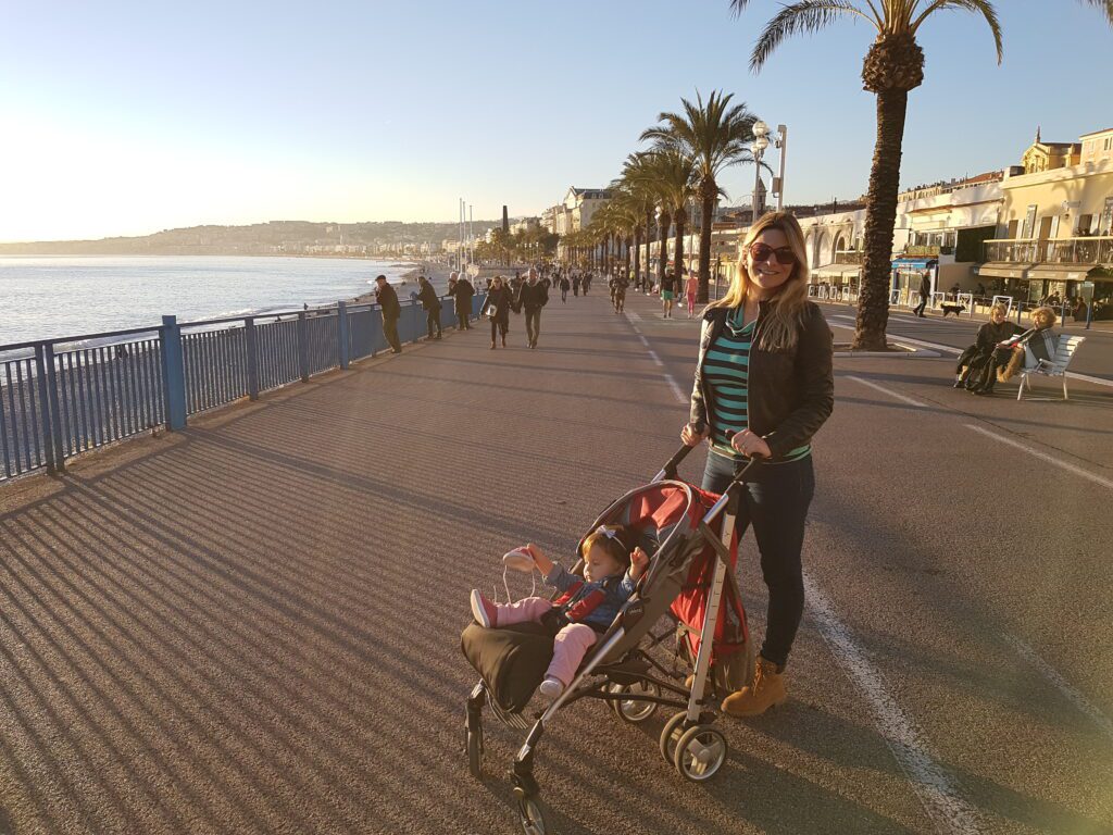 O deslumbrante "Promenade des Anglais" de Nice