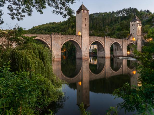 Ponte Valentré em Cahors na França - Tourisme Lot