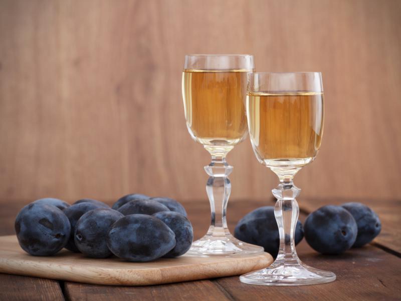 Rakija - Fonte: Macedonian Cuisine