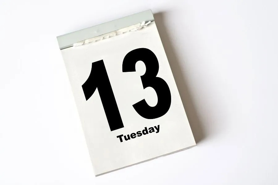 Terça-feira 13: dia de azar na Grécia!