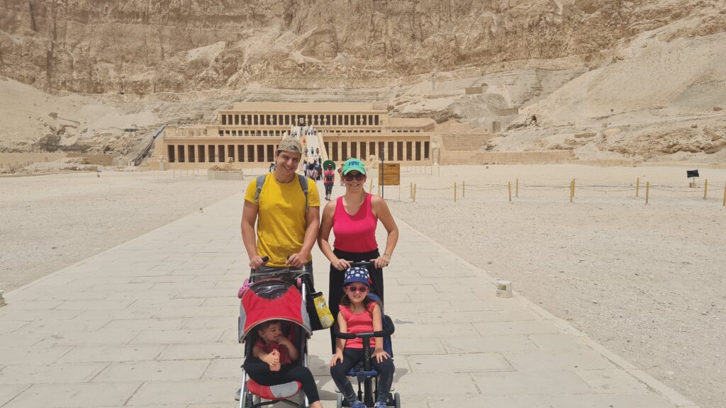 Templo Mortuário de Hatshepsut no Vale das Rainhas