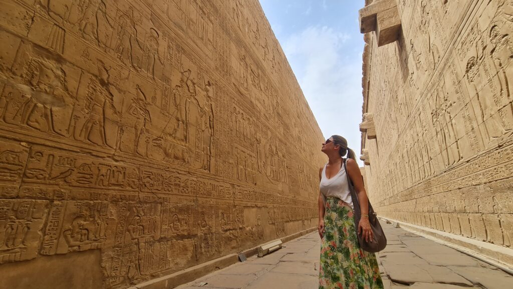 Templo de Edfu no Alto Egito