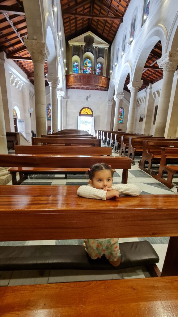 Igreja de São José, localizada onde, possivelmente, ficava a suposta oficina do pai de Jesus em Nazaré