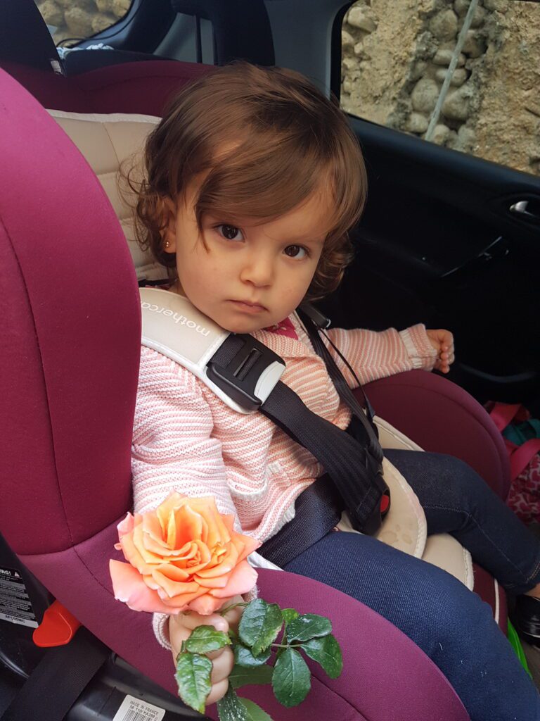 Cadeirinha para crianças no Kosovo