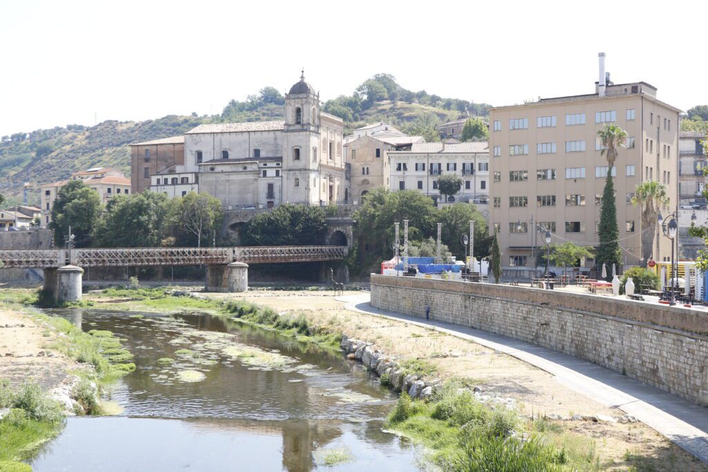 Conhecendo Cosenza, outra simpática cidade na Calábria - Ted e Talita