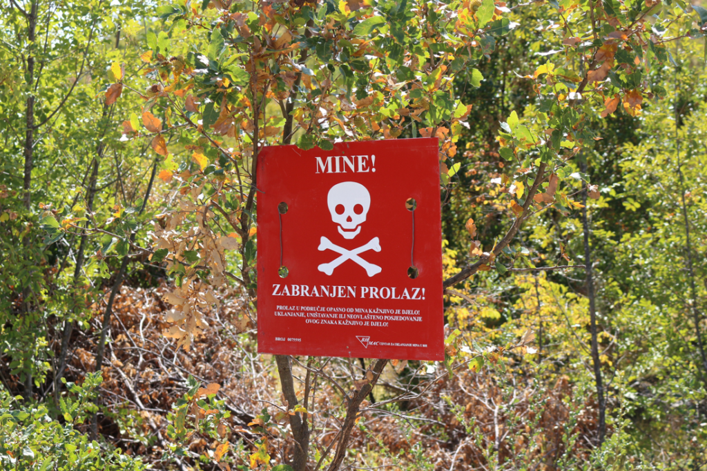 Alerta de minas na Bósnia - Locoporvino.com