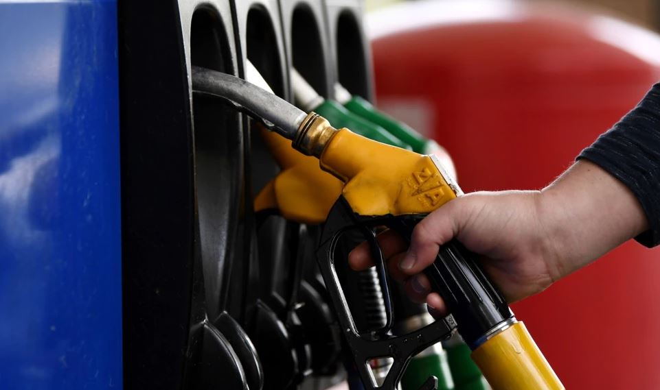 Combustível no Kosovo - Euronews Albania