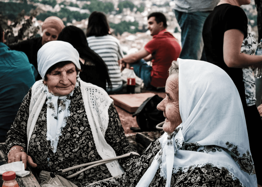 Etnias na Bósnia - AFS - USA