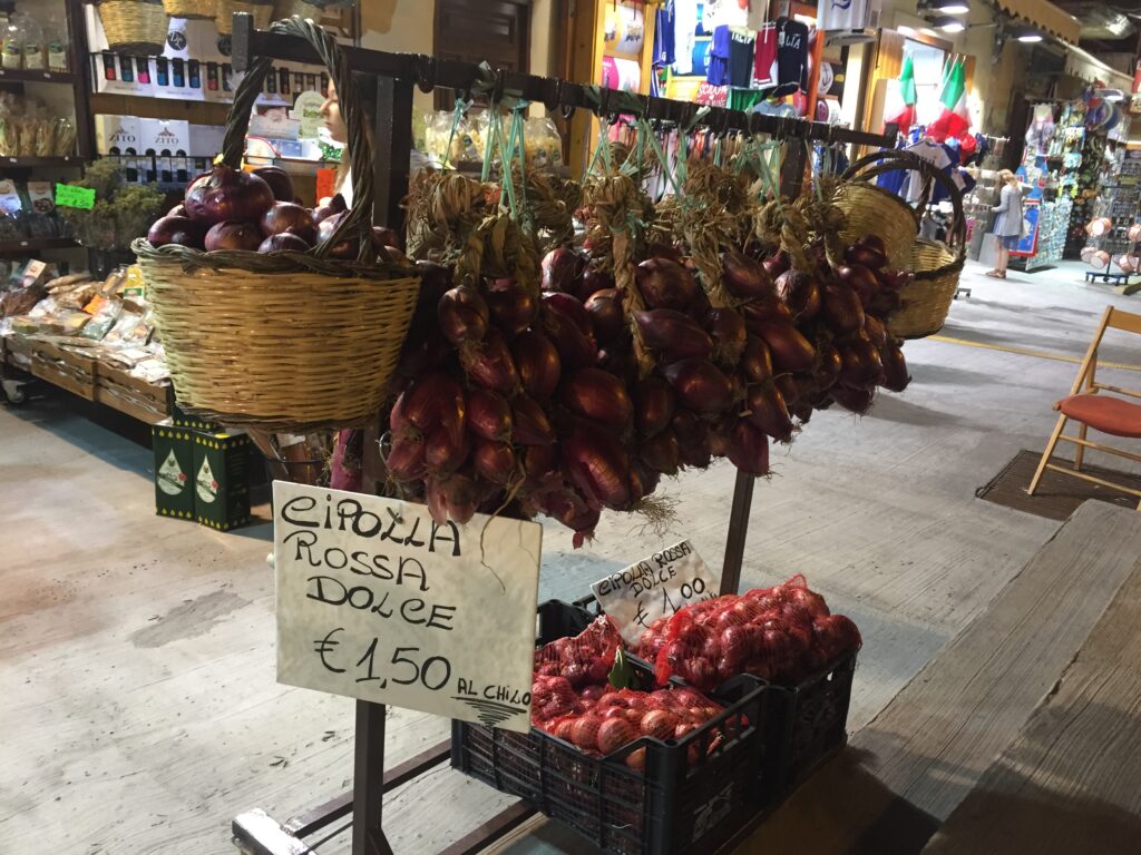 A tradicional cebola roxa - Talita e Ted