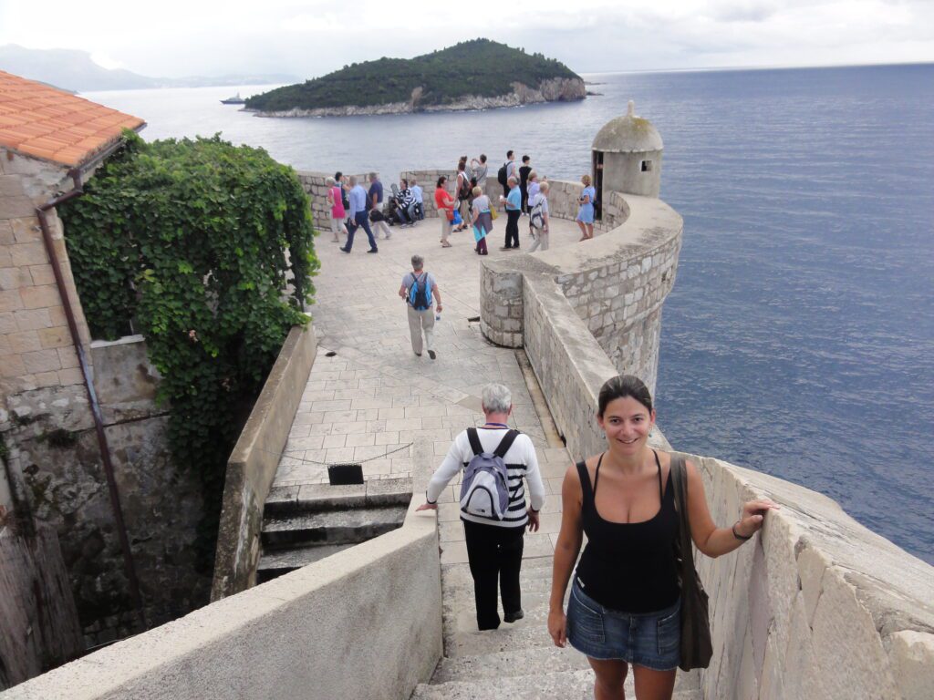 Difícil processar a grandeza dessas muralhas de Dubrovnik...