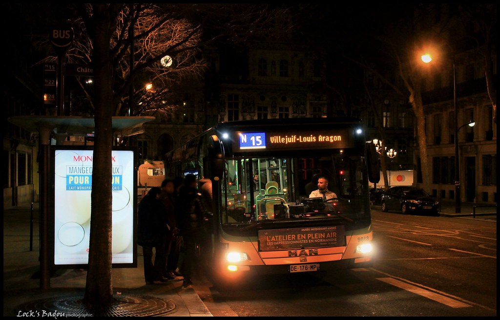 Transporte na França: ônibus noturno em Paris - Flickr