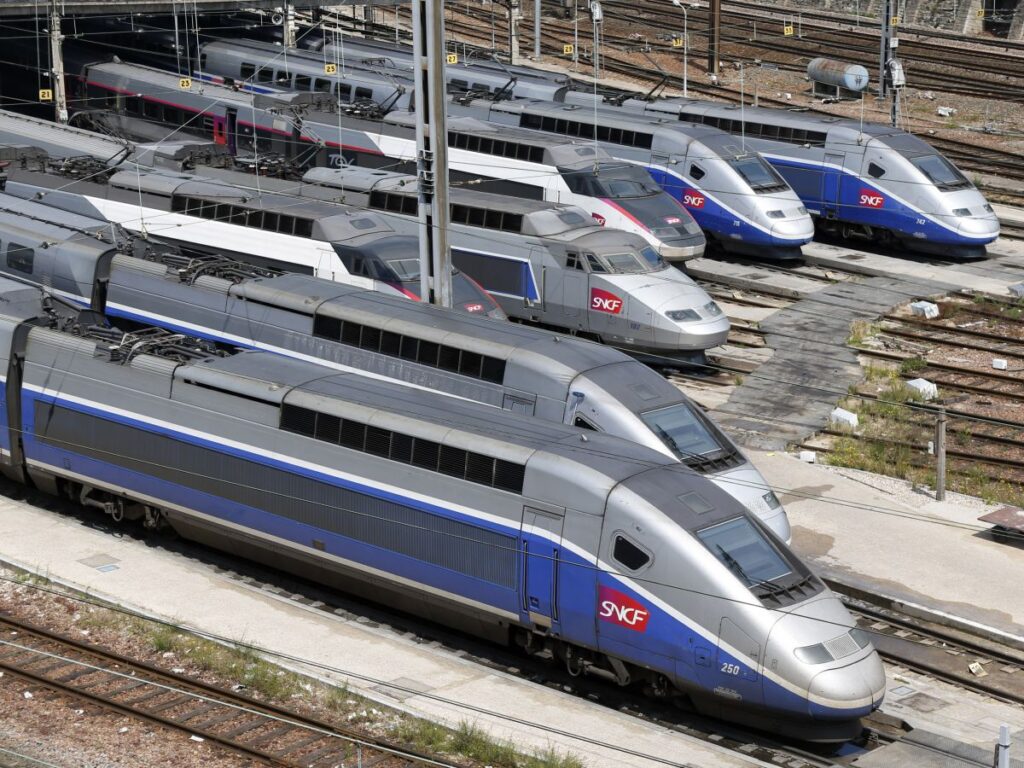 Transporte na França: variedade de serviços e rotas de trens no país - Challenges