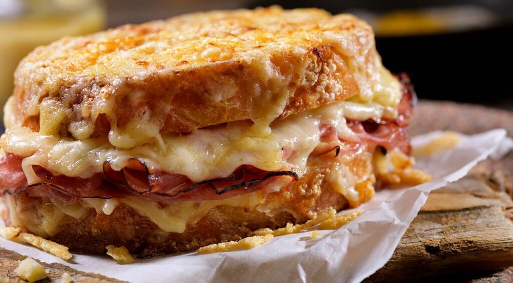 Lanches clássicos da culinária francesa: Croque Monsieur - Revista Menu