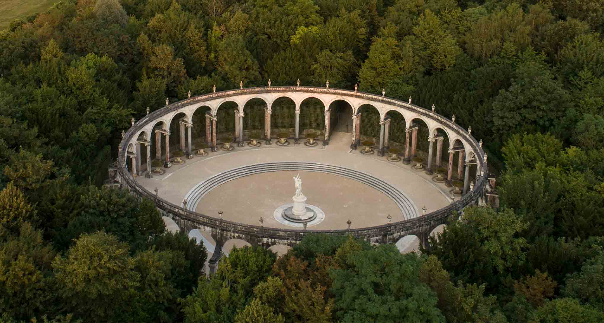 Bosque da Colunata nos Jardins de Versalhes - Château de Versailles