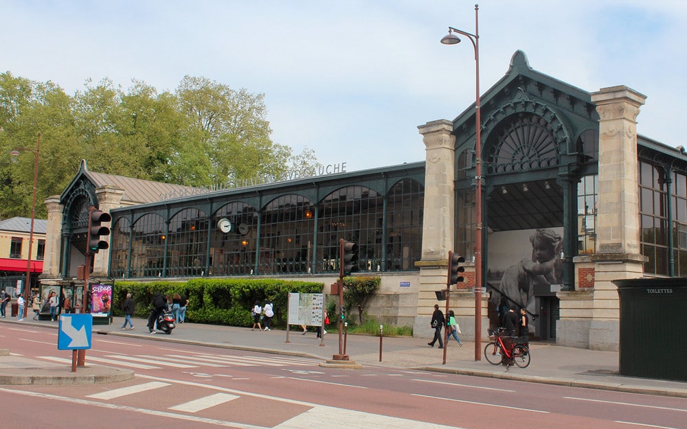A estação de Versailles Chateau Rive Gauche - Versailles Grand Parc