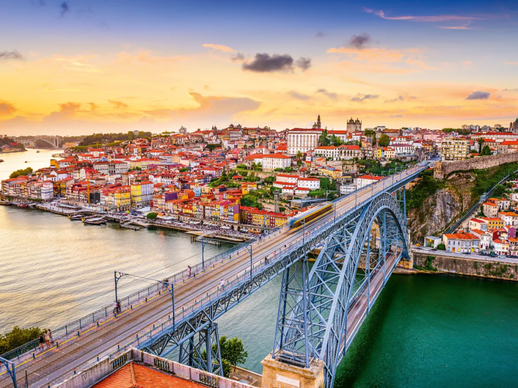 Cidade do Porto em Portugal - Viagem e Turismo