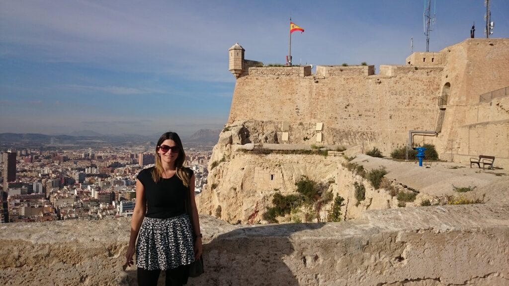 O impressionante Castelo de Santa Bárbara em Alicante