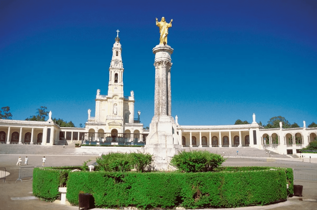 Santuário de Fátima em Portugal - Viagem e Turismo