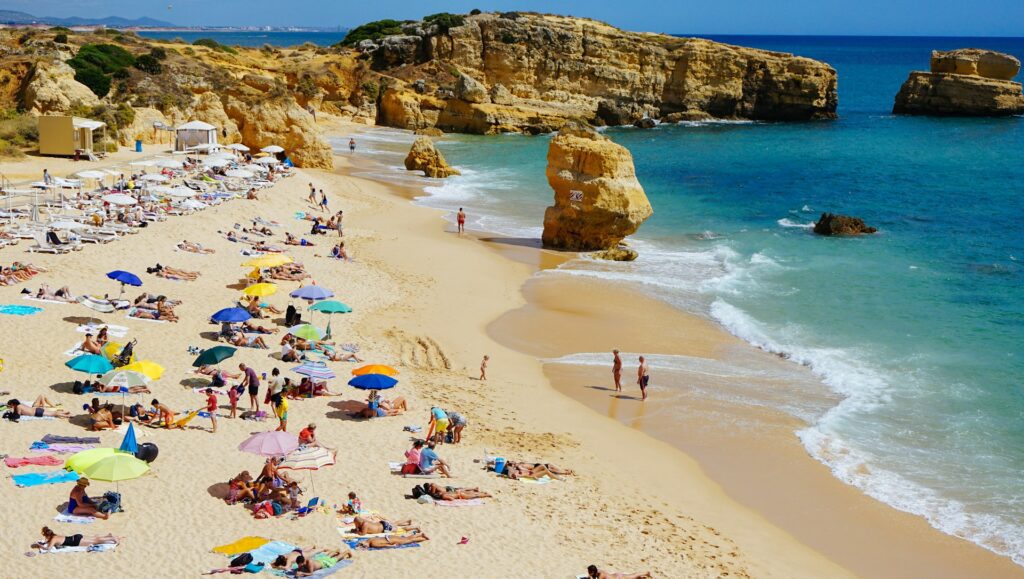 Verão em Algarve Portugal - TourHero