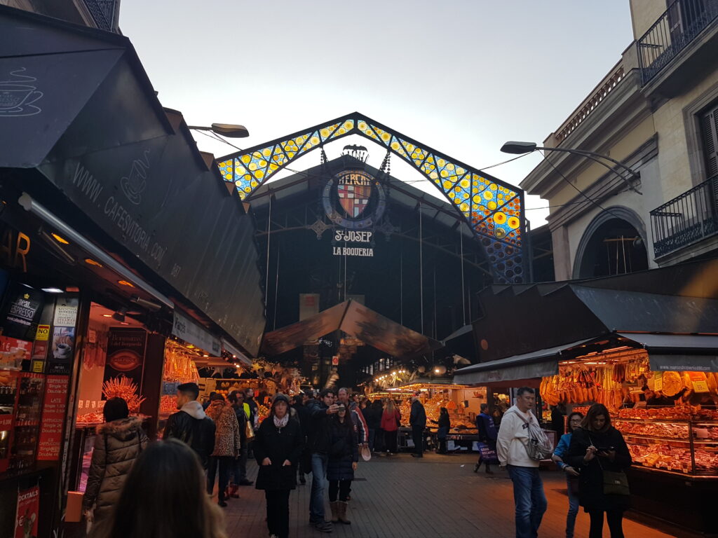 Mercado La Boqueria em Barcelona - Magu Mathias