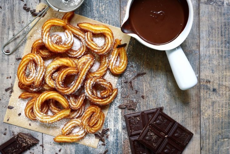 Churros com chocolate Espanha - Visit Southern Spain