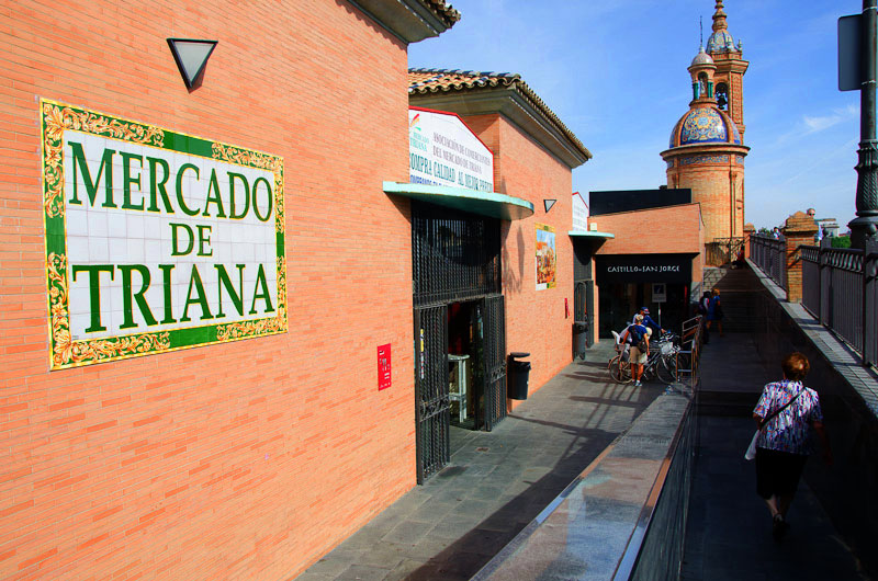 Mercado de Triana em Sevilha - Entre Pratos e Copos