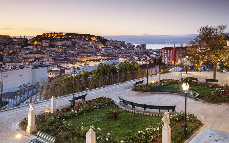 Miradouro de São Pedro de Alcântara Lisboa - afar.com