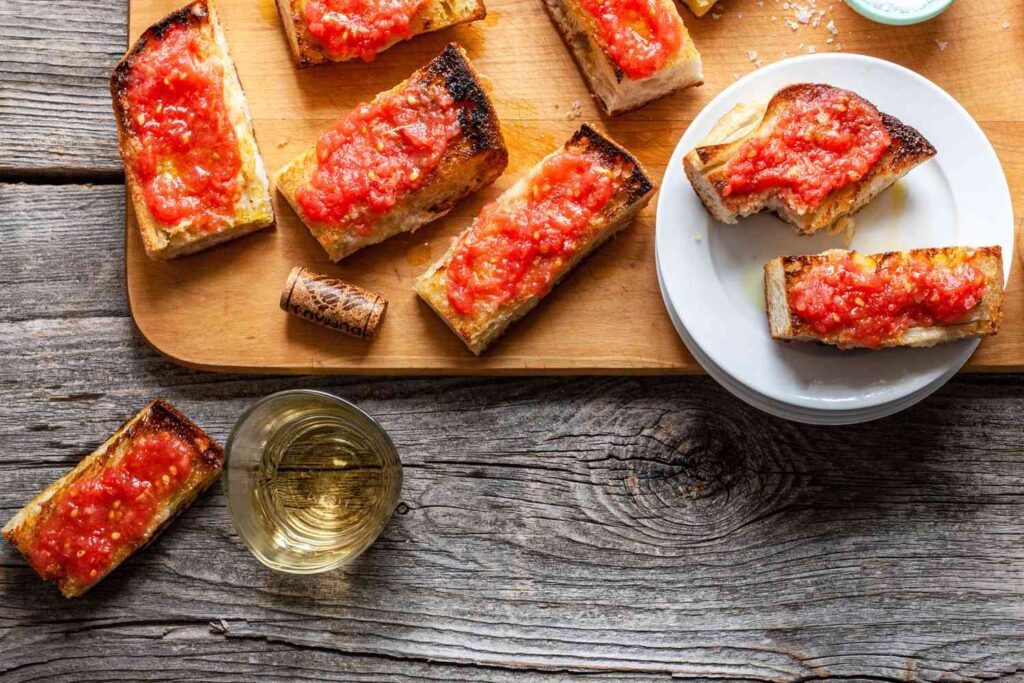 Pan con tomate Tapas Espanholas - Simply Recipes