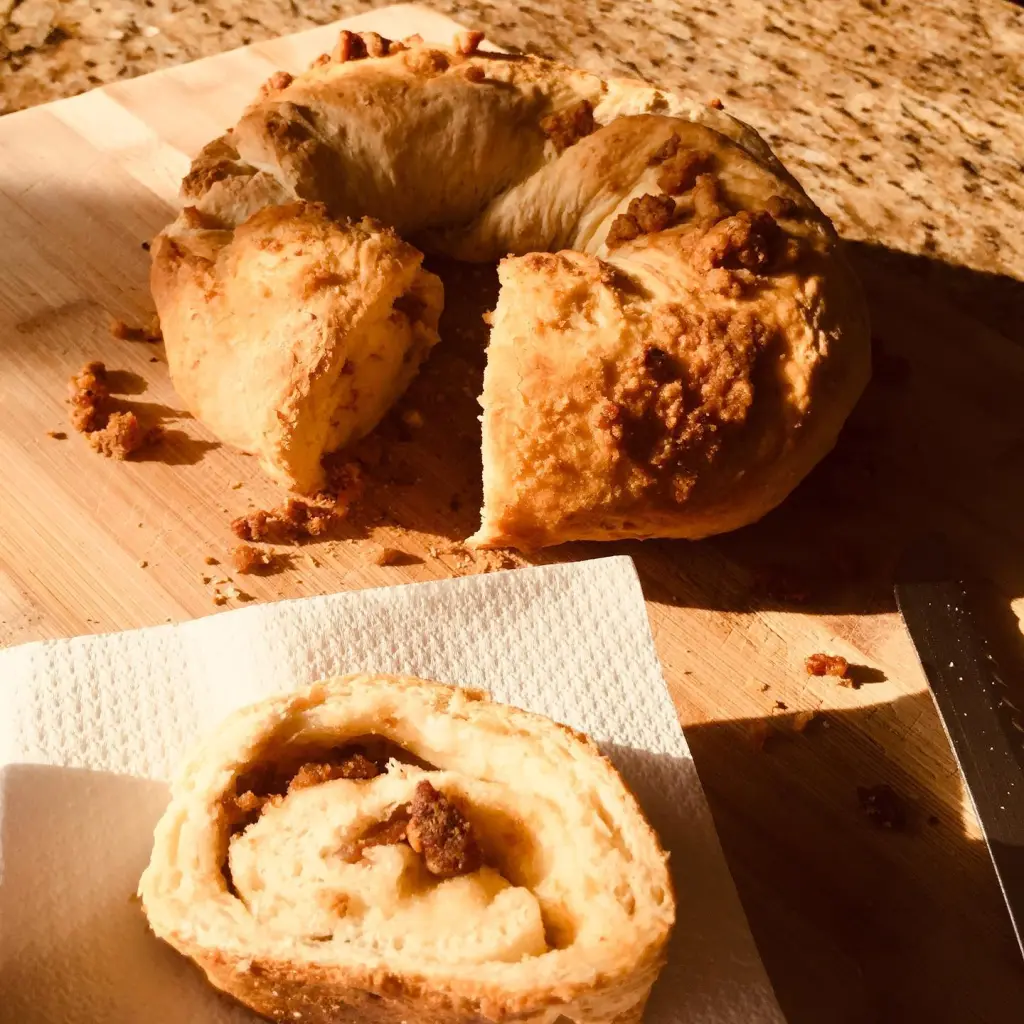 Pão com torresmo - Mãe com filhos