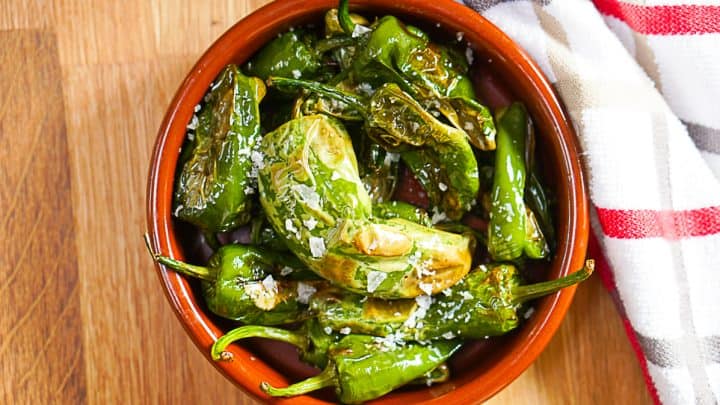 Pimientos de Padrón Espanha - Food and Drink Destinations