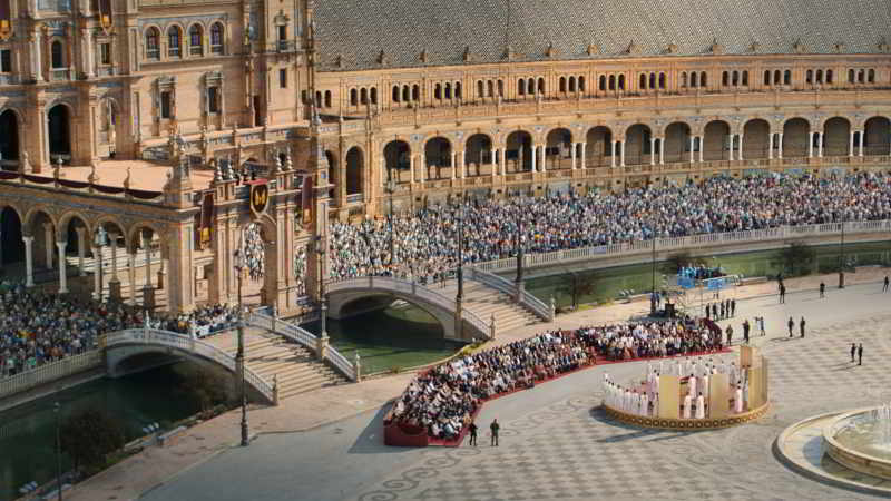 Série KAOS da Netflix foi filmada na Plaza de España - Atlas of Wonders