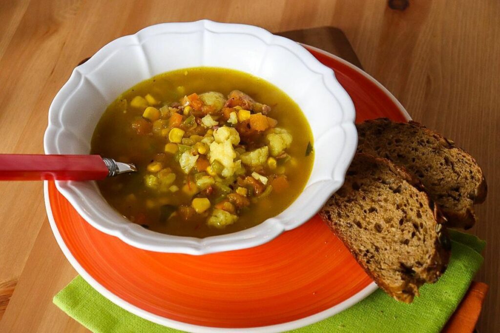 Sopa cortijera Espanha - Cocina Facilisimo