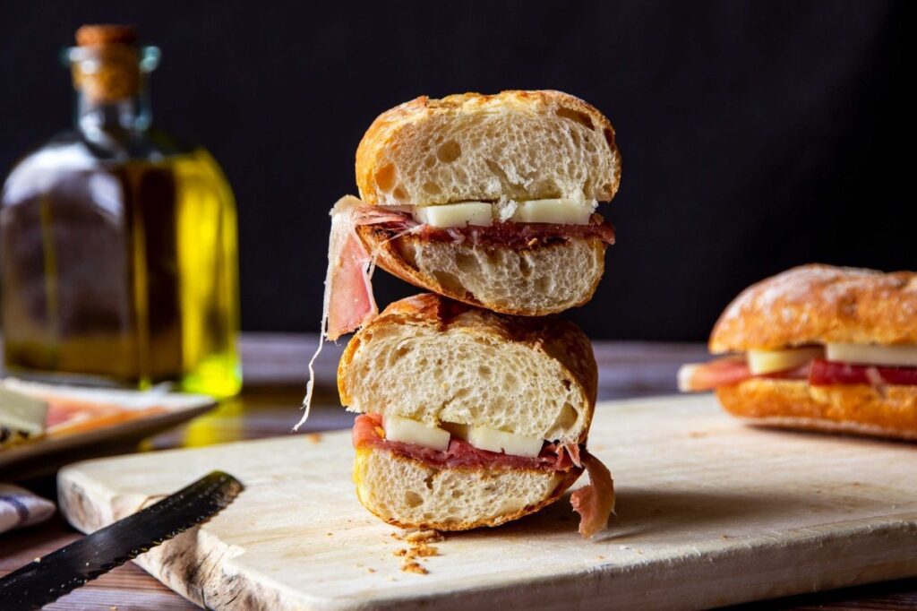 Tostada con jamón y queso - Bon Viveur