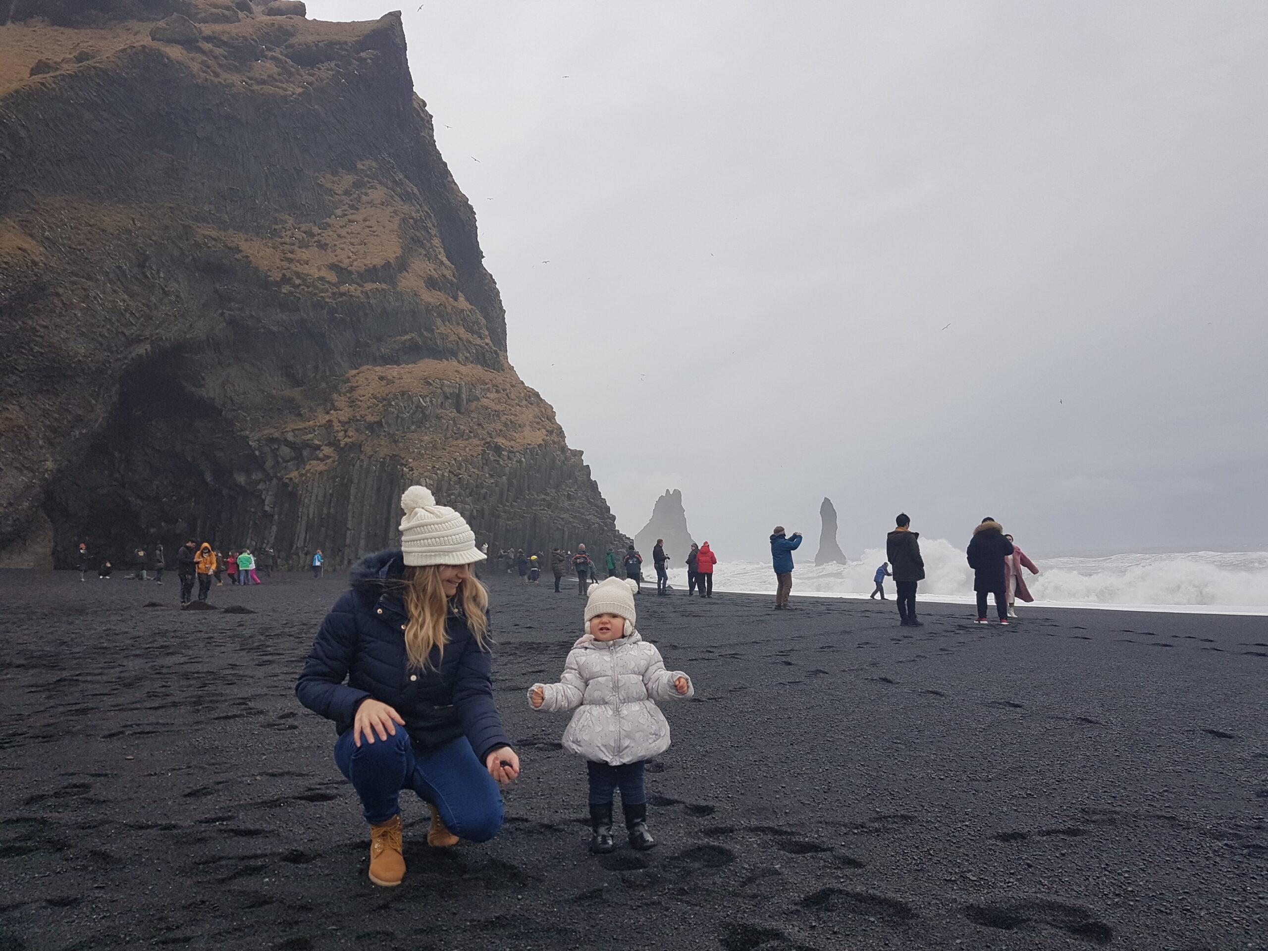 Conhecer a Islândia: uma das experiências mais surreais que um ser humano por ter na vida - Magu Mathias