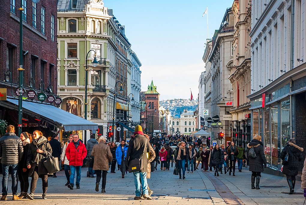 Horário comercial na Noruega: a vida dos noruegueses não mudam por conta do frio - kimkim