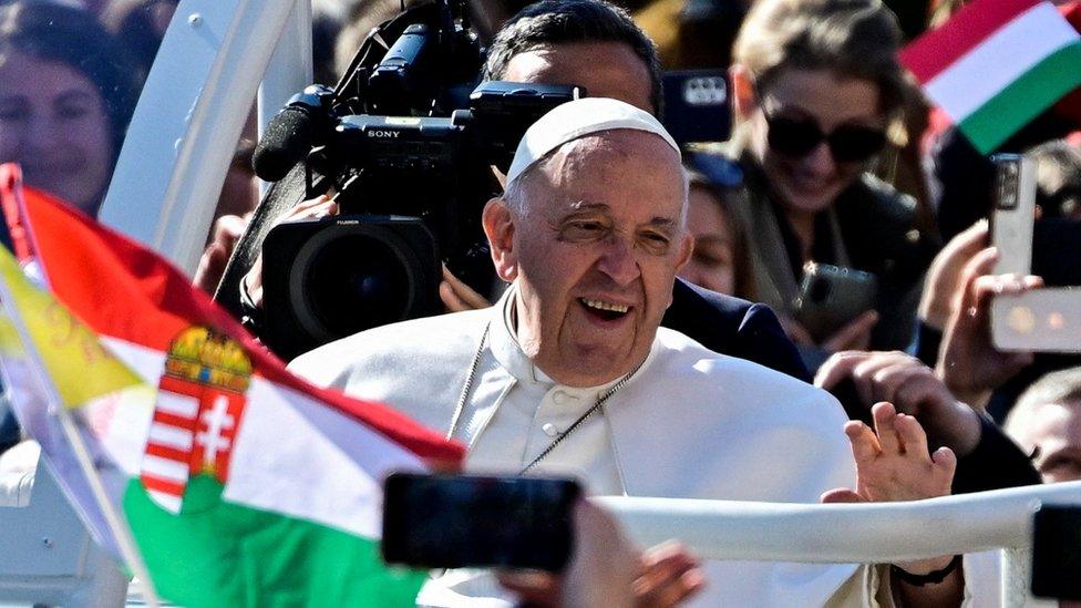 Religião na Hungria Papa na Hungria - BBC