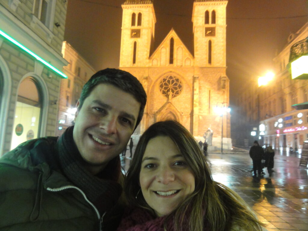 Curtindo um friozinho gostoso em Sarajevo, capital da Bósnia e Herzegovina - Magu Mathias