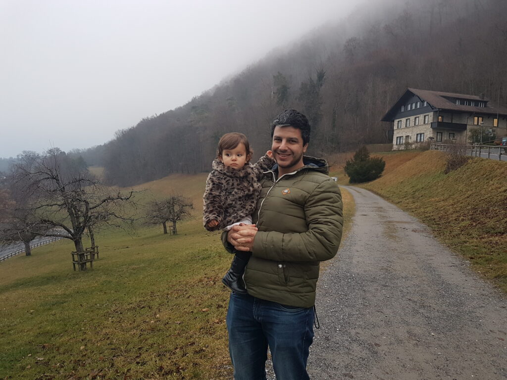 Subida para o Castelo de Vaduz - Magu Mathias