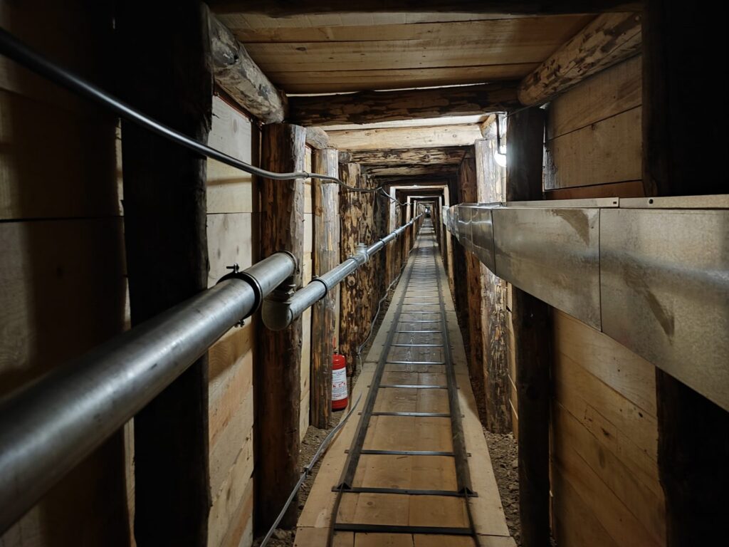 Por dentro do túnel da Esperança em Sarajevo - Global Voices